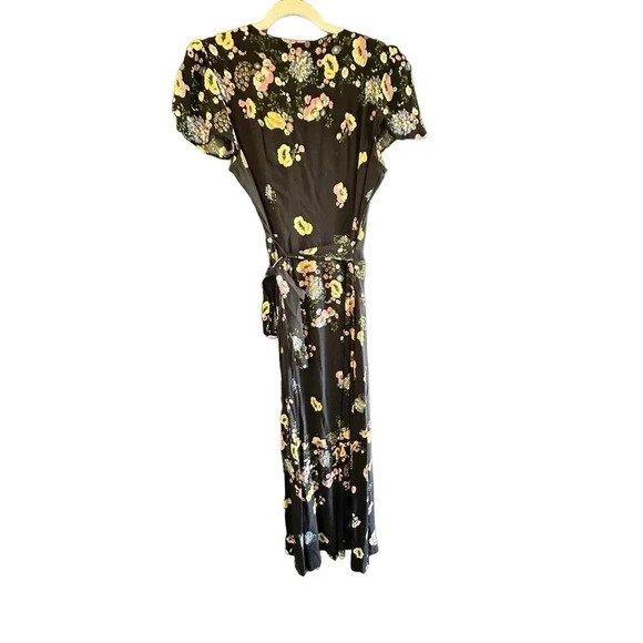 Free People Women Black Floral Print Short Sleeve V-Neck Wrap Maxi Dress Size SP - Picture 9 of 10